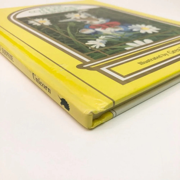 Vtg Peter Cottontails Surprise Greg Hildebrandt  Book - Picture 5 of 16